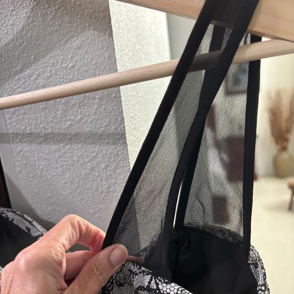 BCBGeneration Cocktail Dress - Black & Gray Size 4 - Picture 10 of 13